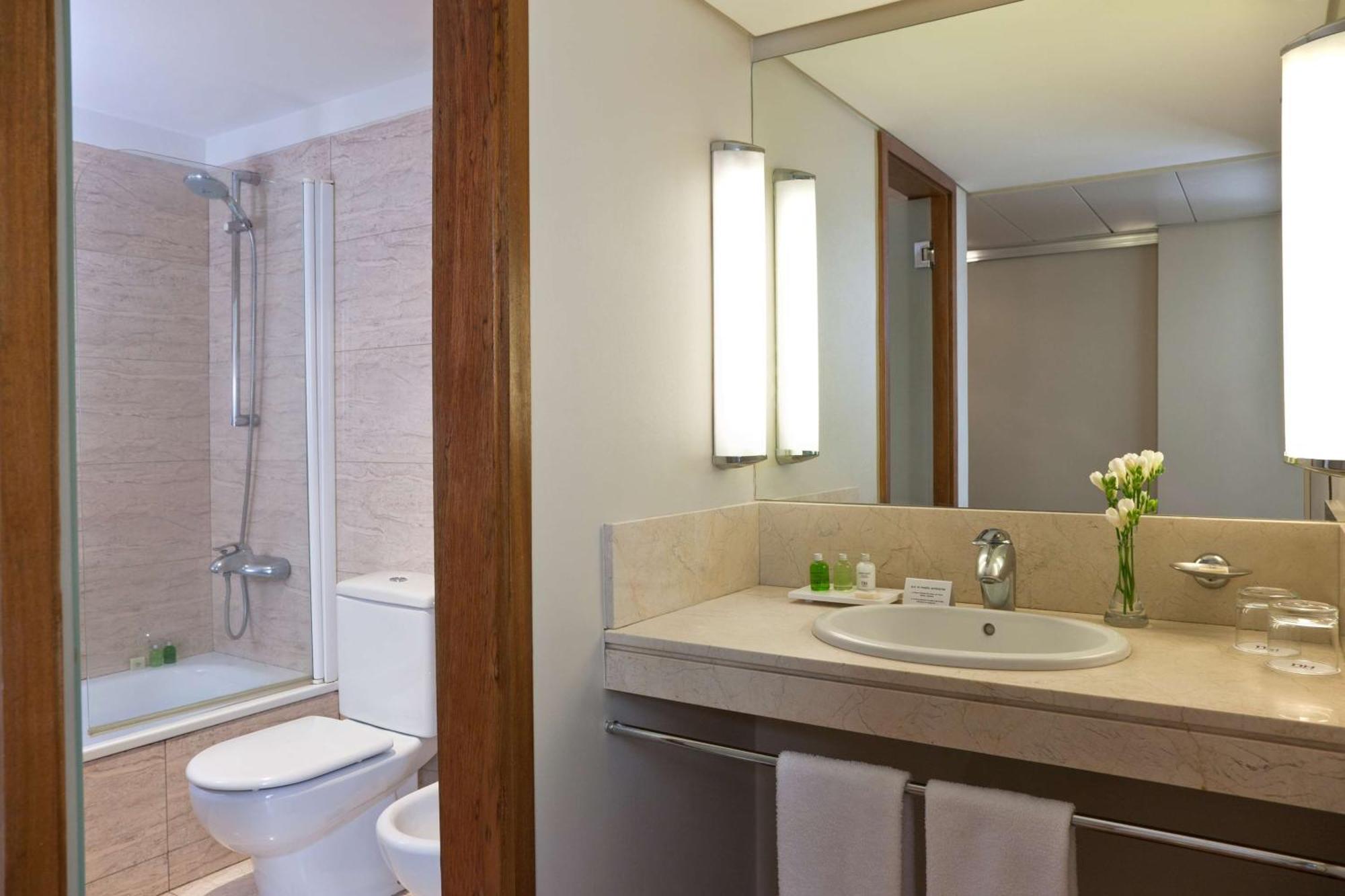 Nh Buenos Aires Florida Hotel Екстериор снимка