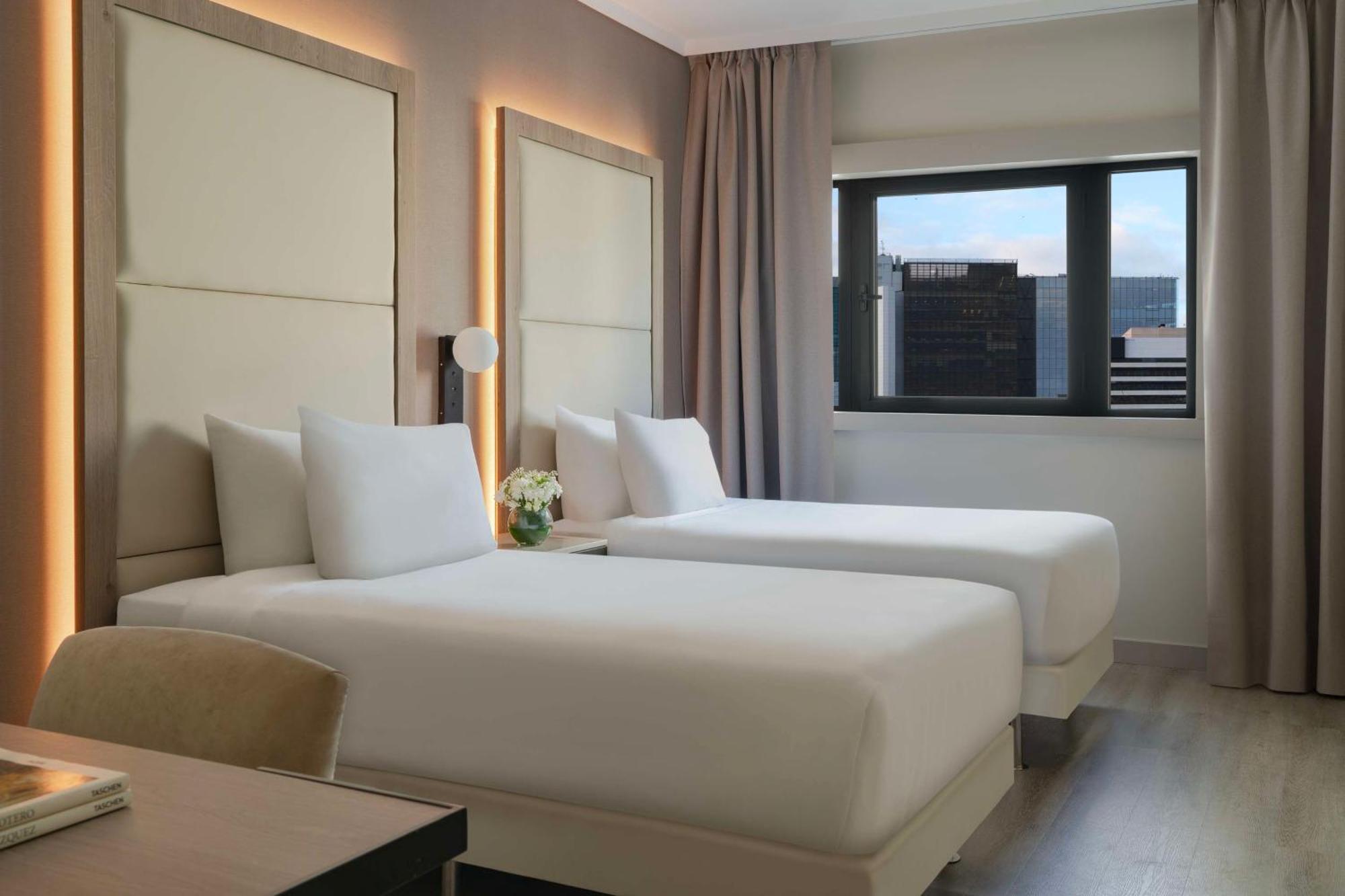 Nh Buenos Aires Florida Hotel Екстериор снимка