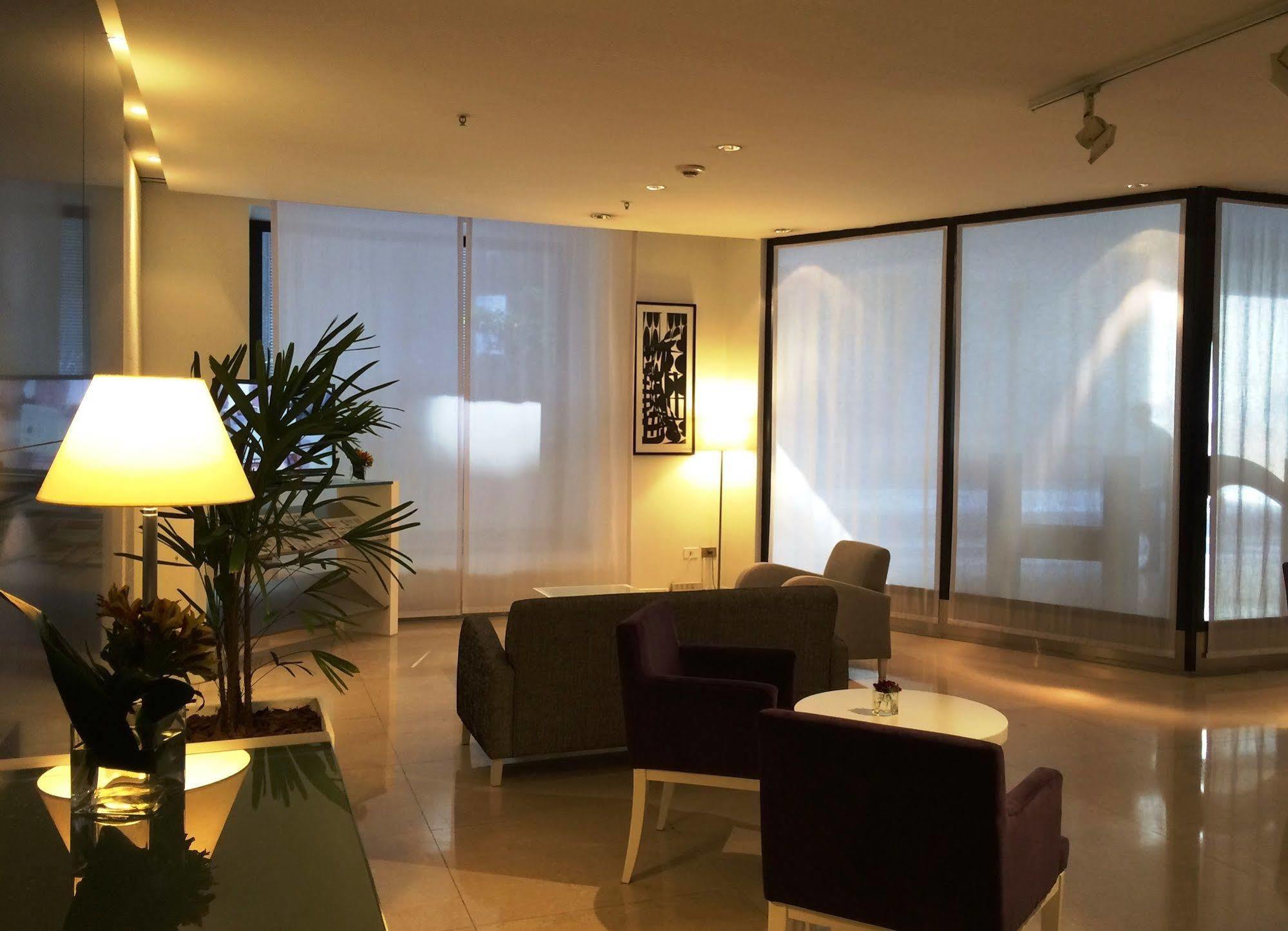 Nh Buenos Aires Florida Hotel Екстериор снимка